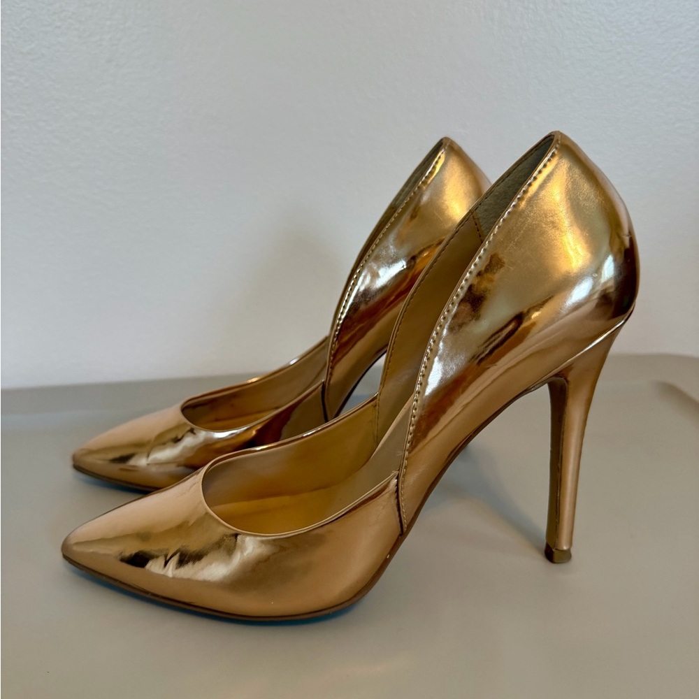 Charles David Rose Gold Metallic Pointed-Toe Stiletto Pumps - Size 7